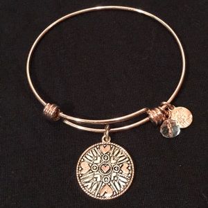 Mother/Daughter Rose Gold Tone Bracelet 💞 NWT